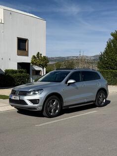 Volkswagen - Touareg - 3.0 tdi R-line