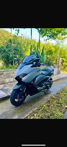 Yamaha - T-MaX