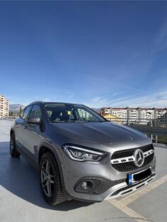 Mercedes Benz - GLA 200 - Mercedes-Benz GLA 200 d