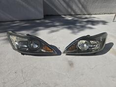 Both headlights for Ford - Focus    - 2009