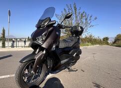 Yamaha - X-MAX  300 Tech Max