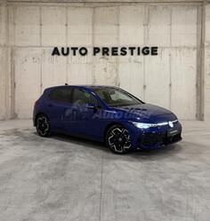 Volkswagen - Golf 8 - R-line