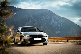 BMW - 330 - 2.0i Automatik
