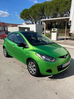 Mazda - 2 - 1,4 MZR-CD
