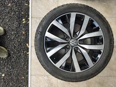 Fabričke rims and bridgestone tires