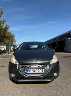 Peugeot - 208 - 1.4 HDI