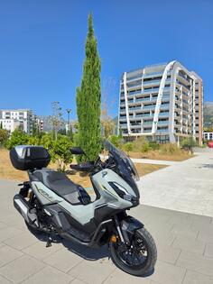 Honda - ADV 350