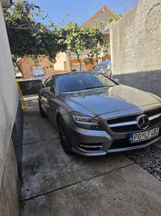 Mercedes Benz - CLS 350 - cls 350 4 matic