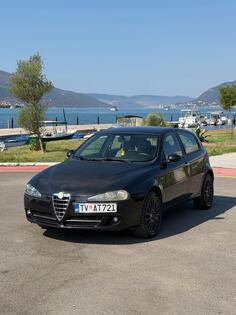 Alfa Romeo - 147 - 1.9