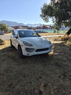 U djelovima Porsche - Cayenne 3.0 tdi