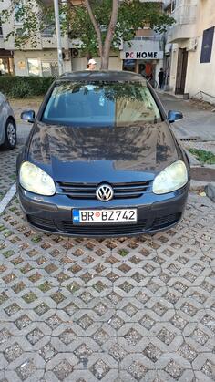 Volkswagen - Golf 5 - 1,9,77kw-2005