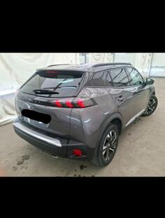 Peugeot - 2008 - 1.5 HDI Blue Allure Business