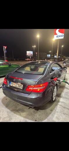 Mercedes Benz - E 350 - 3.5L V6