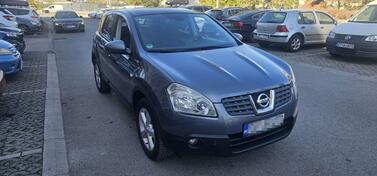Nissan - Qashqai - 2.0 i