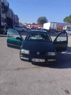 Volkswagen - Vento - 1.9 TD