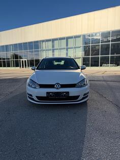 Volkswagen - Golf 7 - 1.6 TDI Bluemotion