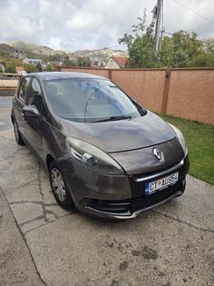 Renault - Scenic - 1.5 dci