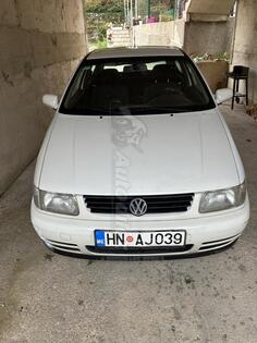 Volkswagen - Polo