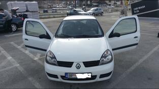 Renault - Clio - 1.5 DCI