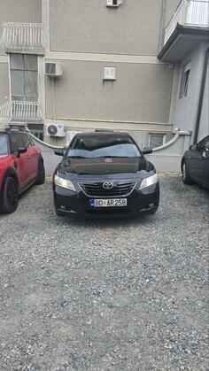 Toyota - Camry