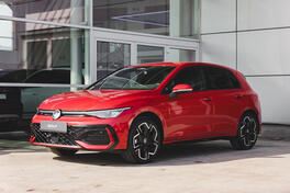 Volkswagen - Golf 8 - 2.0 TDI DSG 150 ks