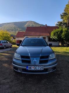 Mitsubishi - Outlander - 2.0