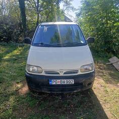 Nissan - Serena - 2.3d