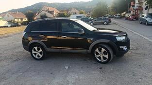 Chevrolet - Captiva - 2.2