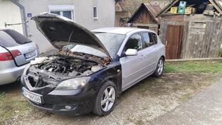 U djelovima Mazda - 3 1.6