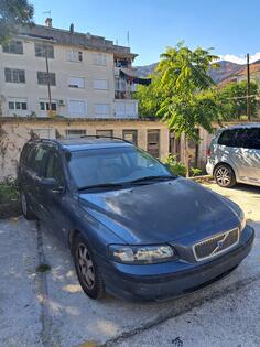 U djelovima Volvo - V70 2.4 d