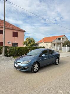 Opel - Astra - 1.6 SELEKTION OPREMA