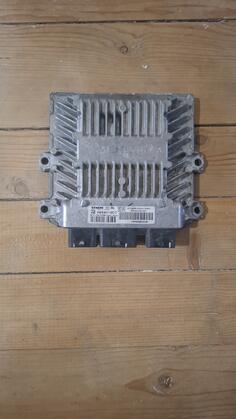 Kompjuteri (ECU) za Citroen - C3    - 2004