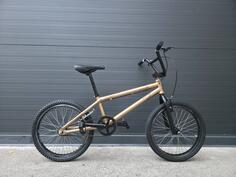 B-Twin - BMX