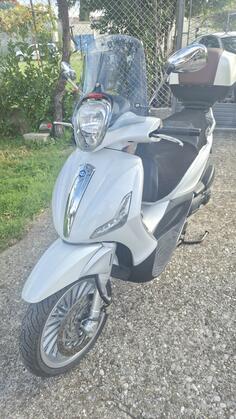 Piaggio - Beverly