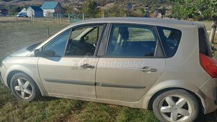 Renault - Scenic - 1.5