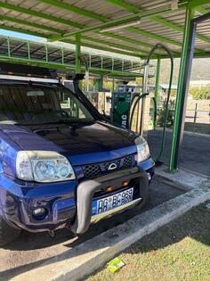Nissan - X-Trail - 2.2