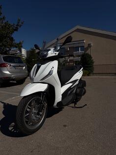 Piaggio - Beverly 400 HPE