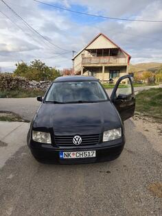 Volkswagen - Bora - 1.900