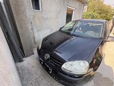 Volkswagen - Golf 5 - 1.9 bluemotion