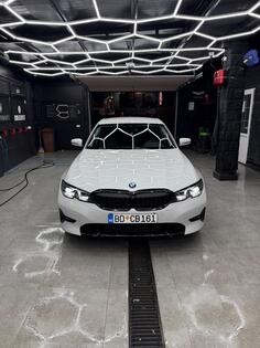 BMW - 320 - 320i
