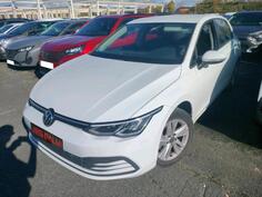 Volkswagen - Golf 8 - 2.0 TDI Business Line VIRTUAL COCKPIT FULL-LED ACC-System Navigacija Kamera...