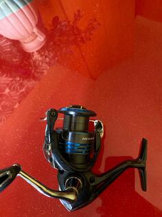 Reel for fishing - shimano