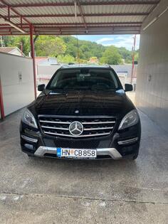Mercedes Benz - ML 350 - 350 BLUETEC 4 MATIC
