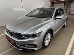 Volkswagen - Passat -  2.0 TDI DSG7 IQ.LIGHT MATRIX LED VIRTUAL COCKPIT PANORAMA ACC-System Navig...