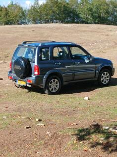 Suzuki - Grand Vitara - 2.0 b