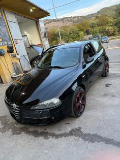 Alfa Romeo - 147 - 1.9 jtd
