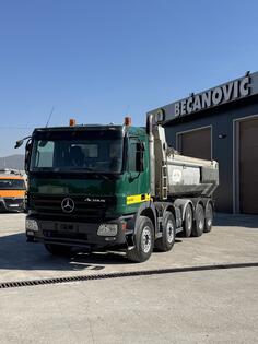 Mercedes Benz - Actros 44.48