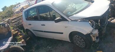 Renault - Grand Scenic - 1.5 dci