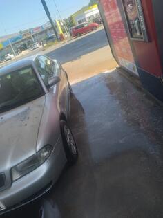 Audi - A4 - 1.6