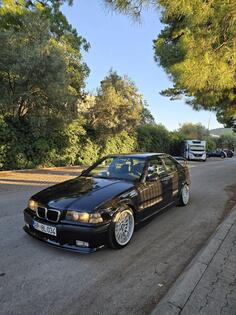 BMW - 320 - 320i